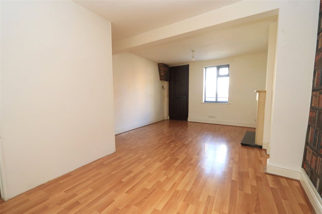 Property photo 3 of 11 Lounge Diner