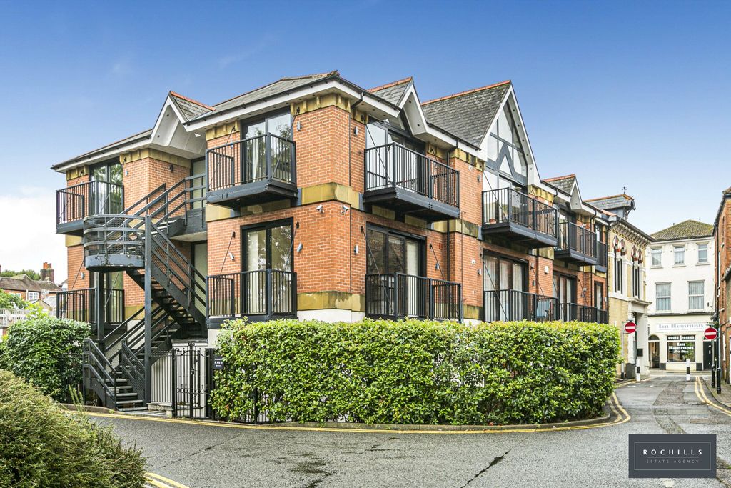 Property photo 1 of 18 Picture No. 08