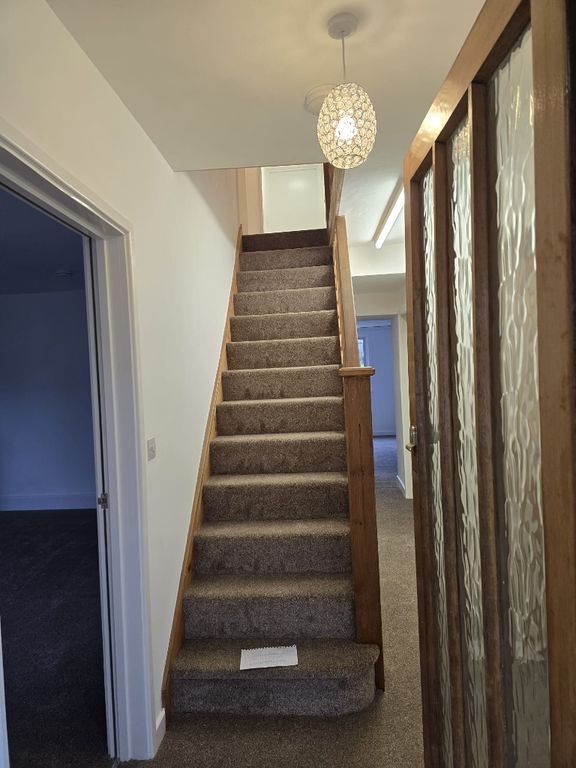 Property photo 3 of 35