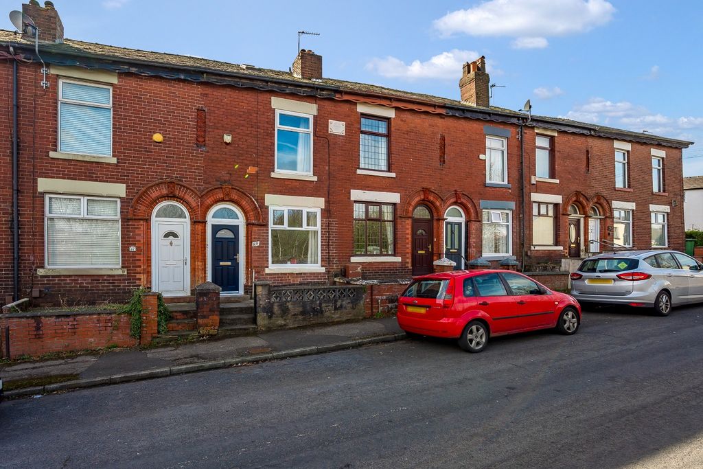 Property photo 1 of 38 4047813