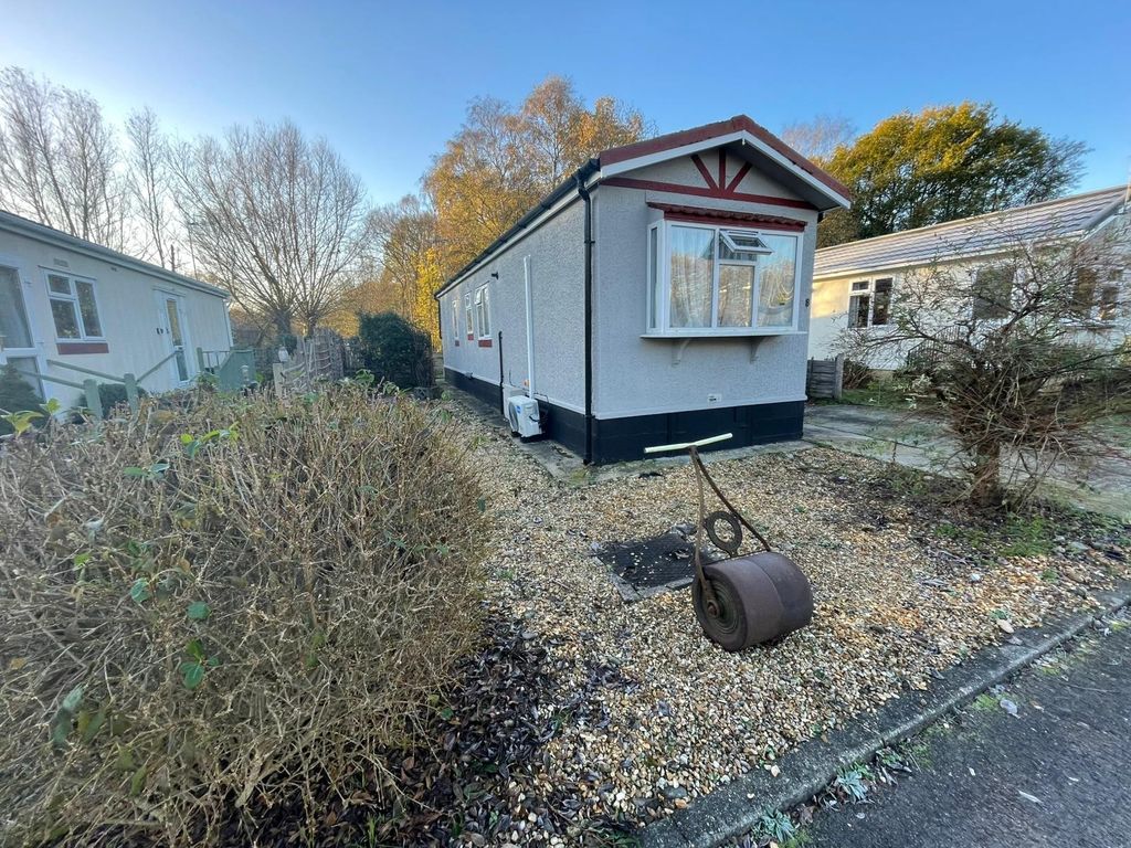 Property photo 1 of 4