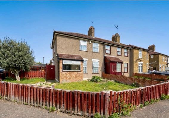 Property photo 1 of 24
