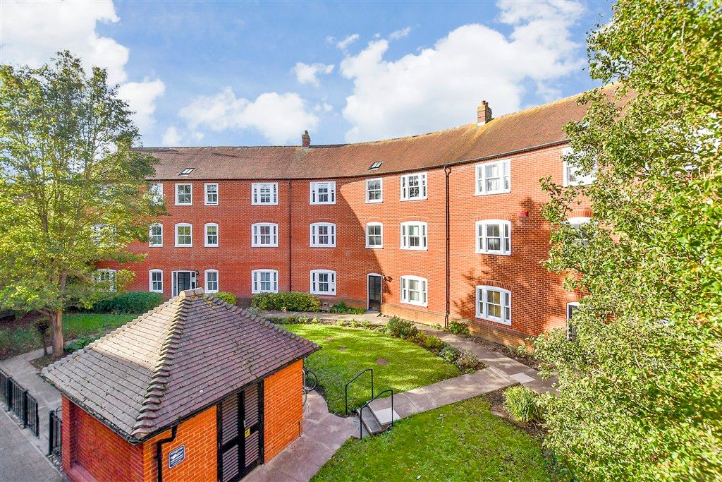 Property photo 1 of 5 External (Web).