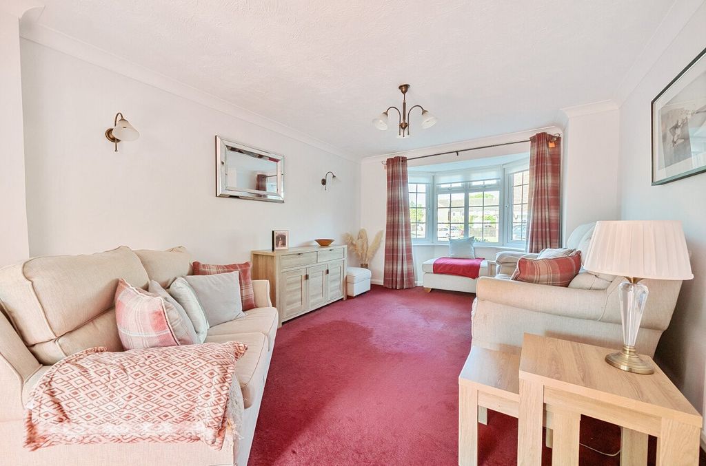 Property photo 2 of 12 Picture No. 02