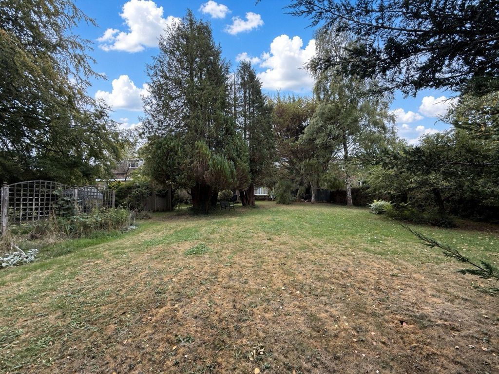 Property photo 2 of 28 Picture No. 64