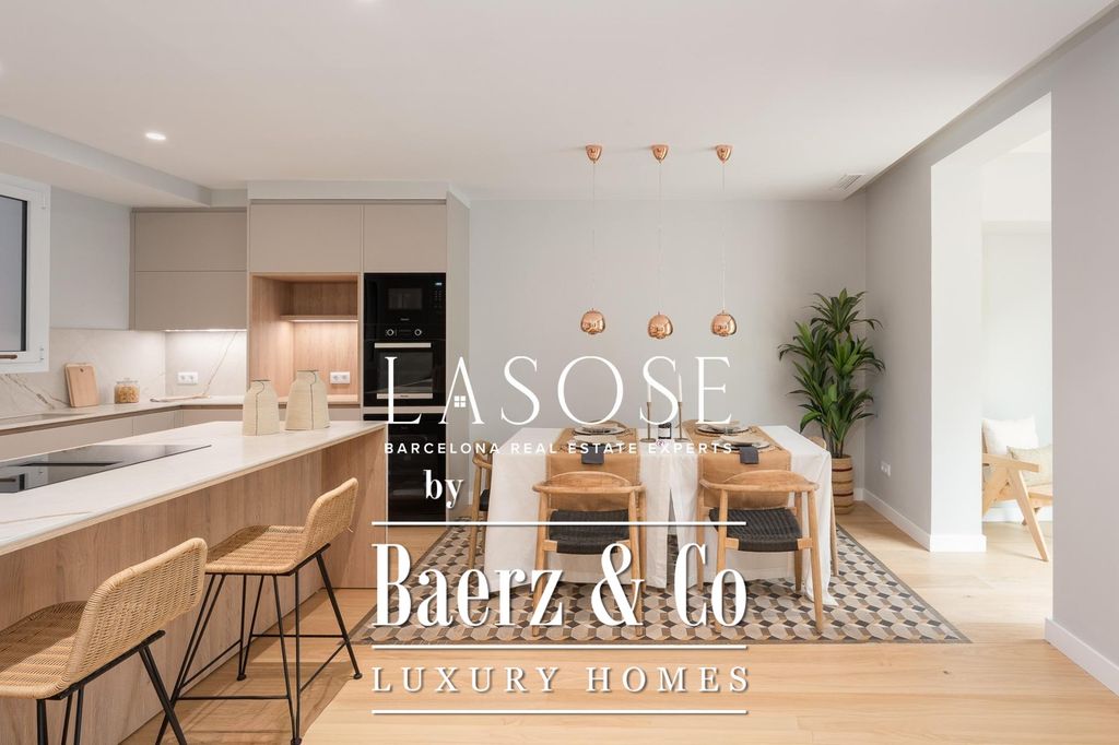 Property photo 2 of 42