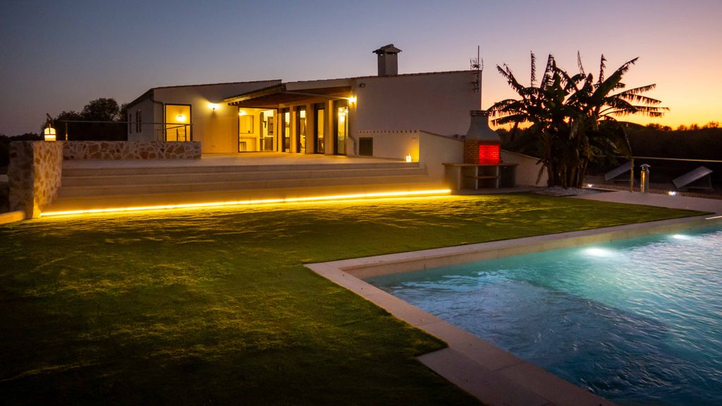 Property photo 3 of 26 02.Jpg