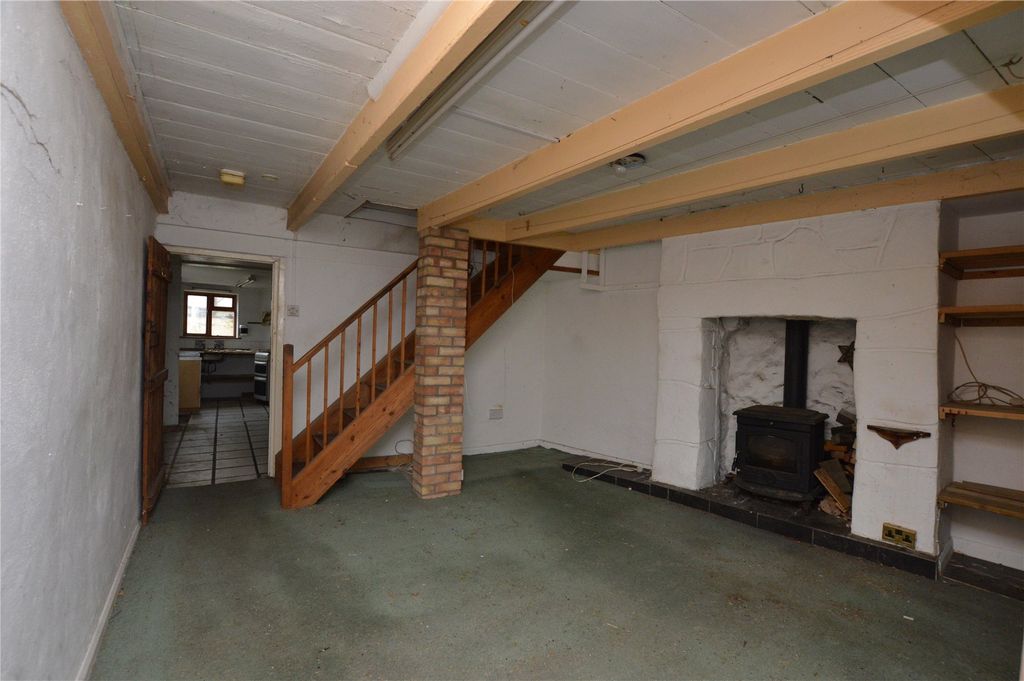 Property photo 2 of 24 Picture No. 03