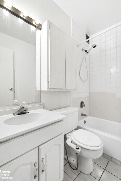 Property photo 3 of 6 <Alttext/>