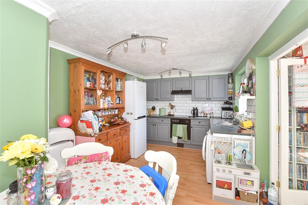 Property photo 3 of 7 Kitchen/ Diner