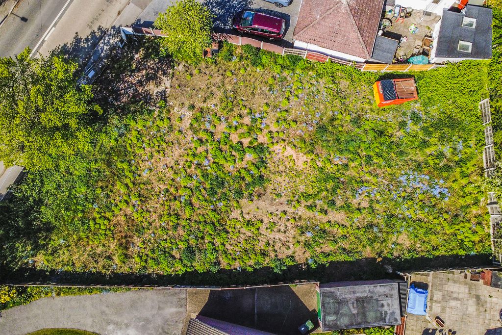 Property photo 2 of 10