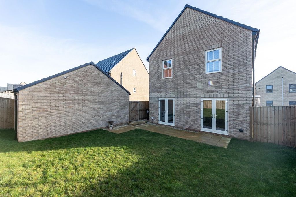 Property photo 1 of 24 5C5A2620.Jpg