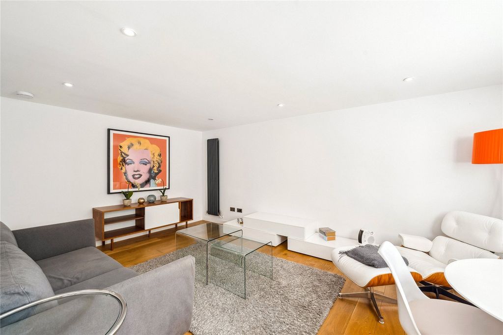 Property photo 3 of 10 Picture No. 03