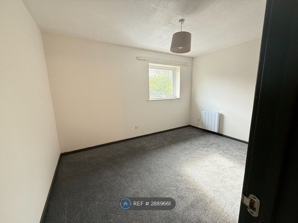 Additional image 6 of 2 bed semi-detached house to rentSpires Walk, Barry CF63