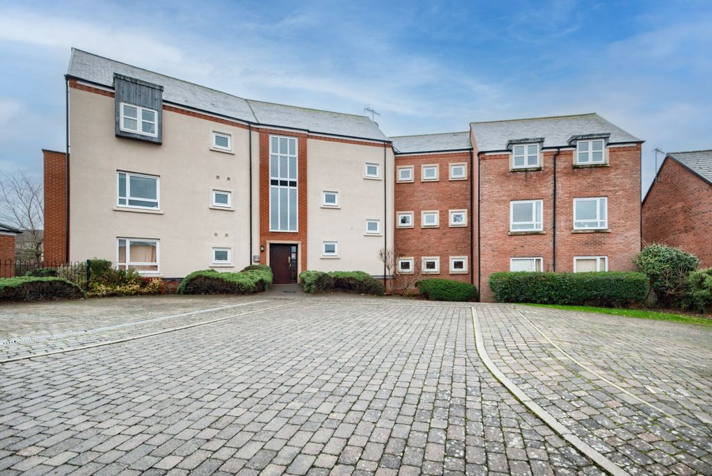 Property photo 1 of 14 Xh2A3853-Hdr(3)-Edit