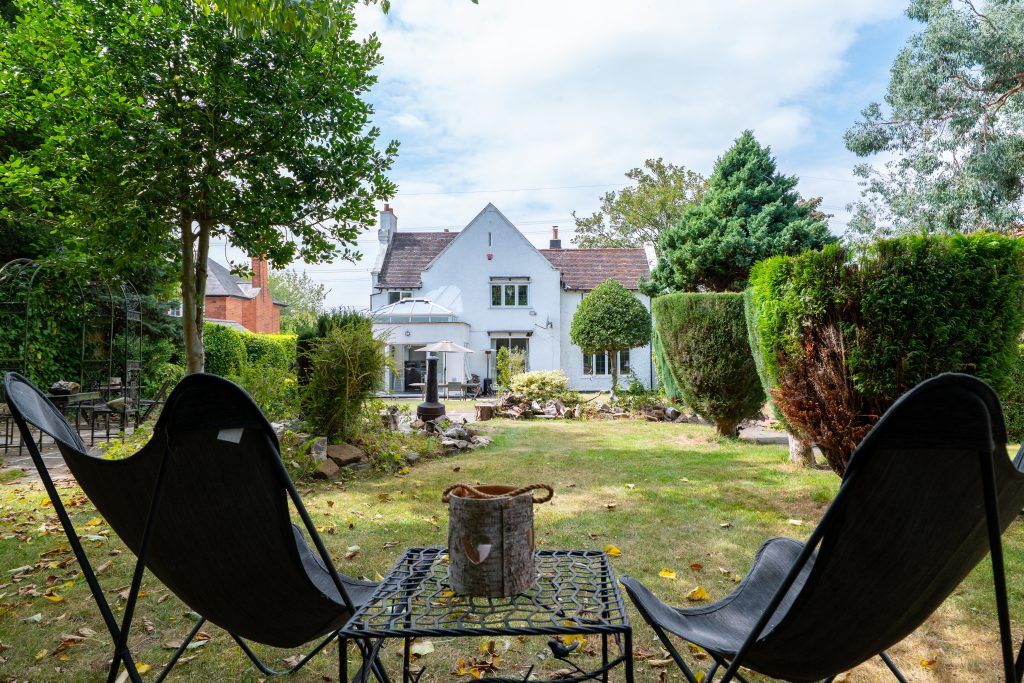 Property photo 2 of 44