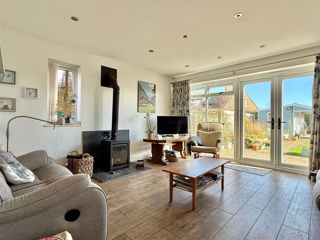 Property photo 3 of 23 Picture No. 34