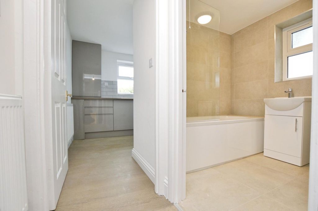 Property photo 3 of 8 13A6Bab9-_Dsc0182.Jpg