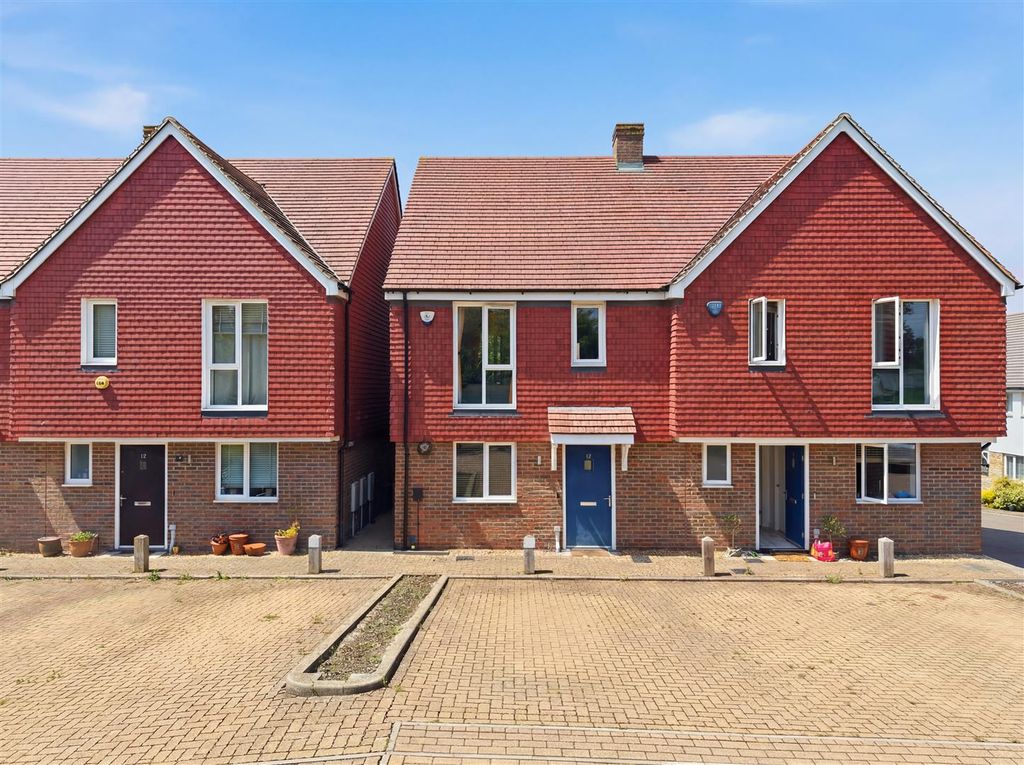 Property photo 1 of 18 002_Dji_20260625204033_0046.Jpg