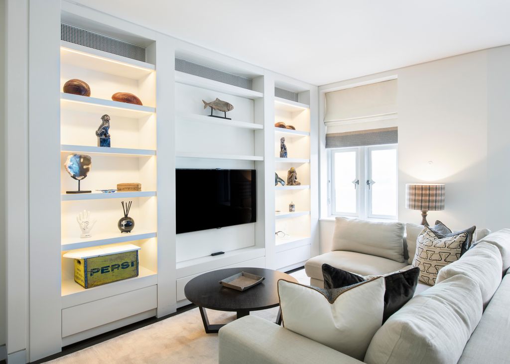 Property photo 1 of 9 2 Bed Flat To Rent