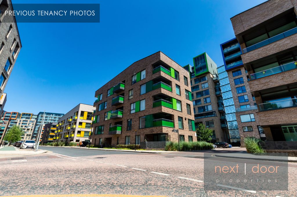 Property photo 2 of 28