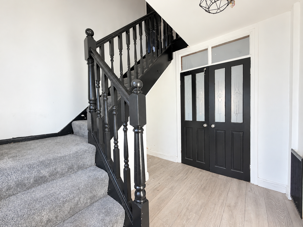 Property photo 2 of 18 15