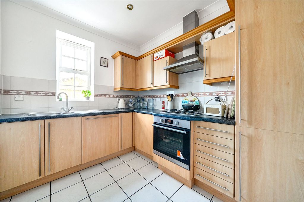 Property photo 3 of 11 Picture No. 23