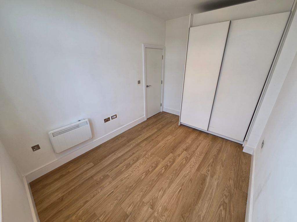 Property photo 3 of 6 Image