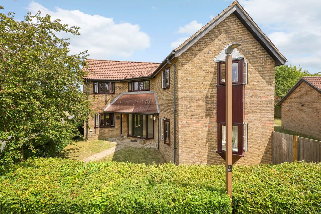 Property photo 1 of 34
