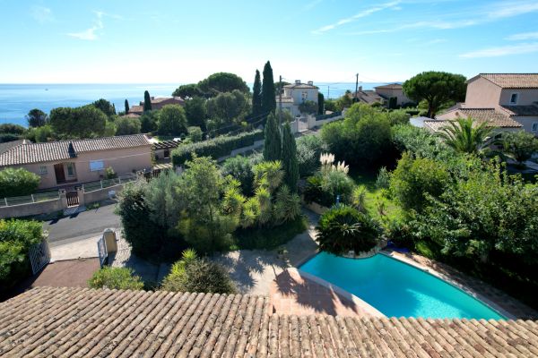 Property photo 3 of 7