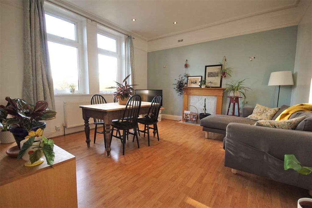 Property photo 2 of 9 Dsc03302.Jpg