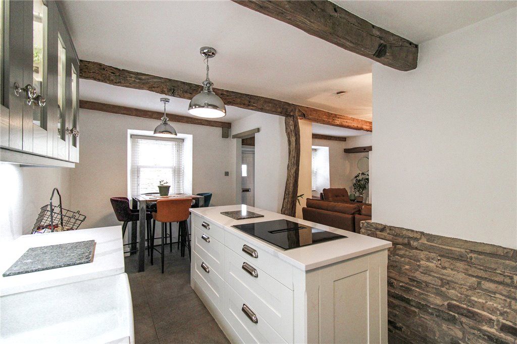 Property photo 2 of 13 Dining Kitchen