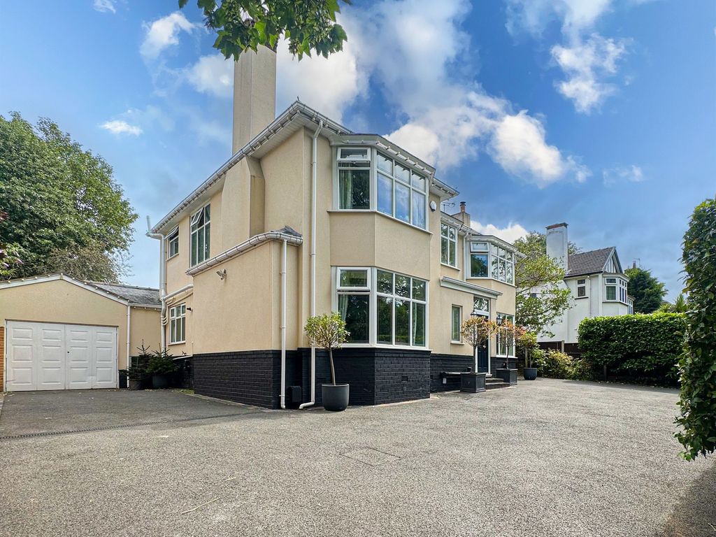 Property photo 1 of 38