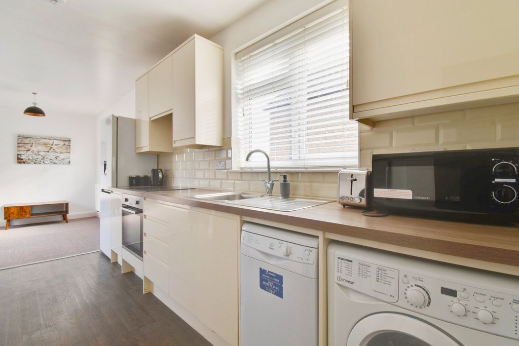 Property photo 1 of 7 Picture No. 04