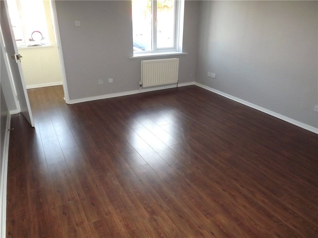 Property photo 3 of 8 Picture No. 06