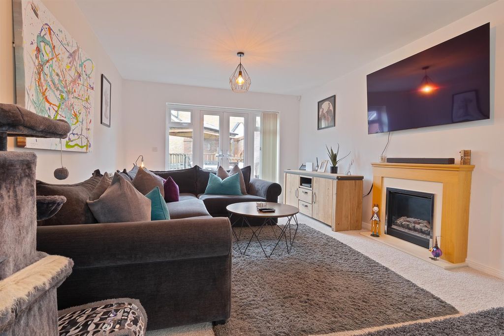 Property photo 3 of 19 Dsc02633-Edit.Jpg