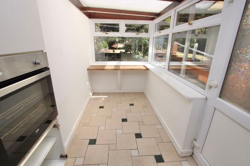 Property photo 3 of 16 Photo 12