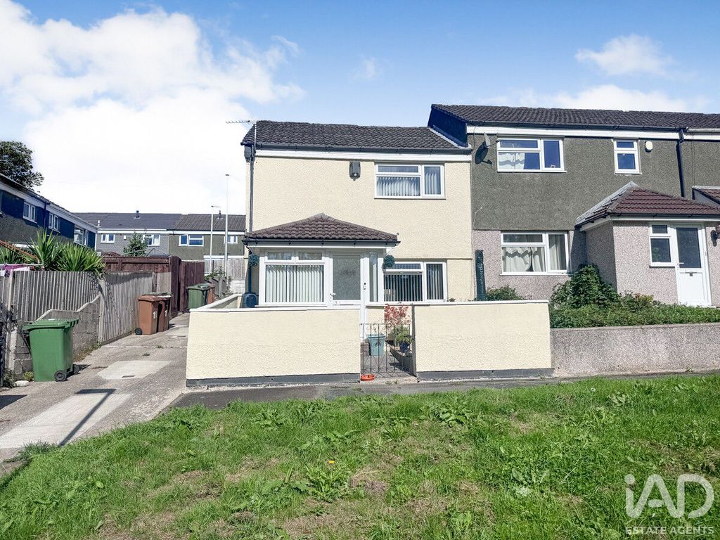 Property photo 1 of 24
