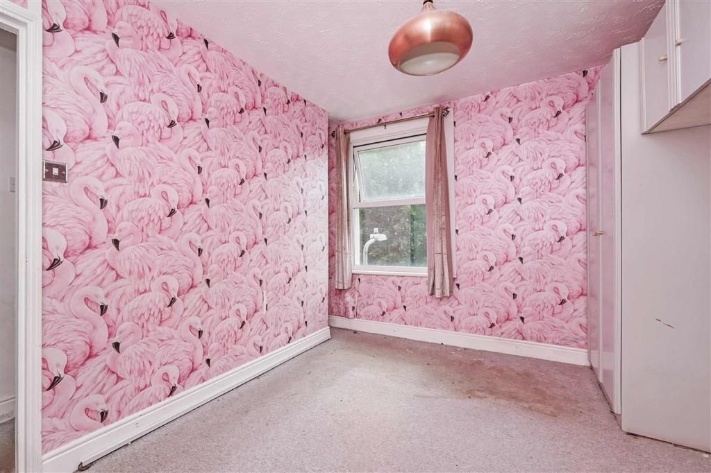 Property photo 3 of 5