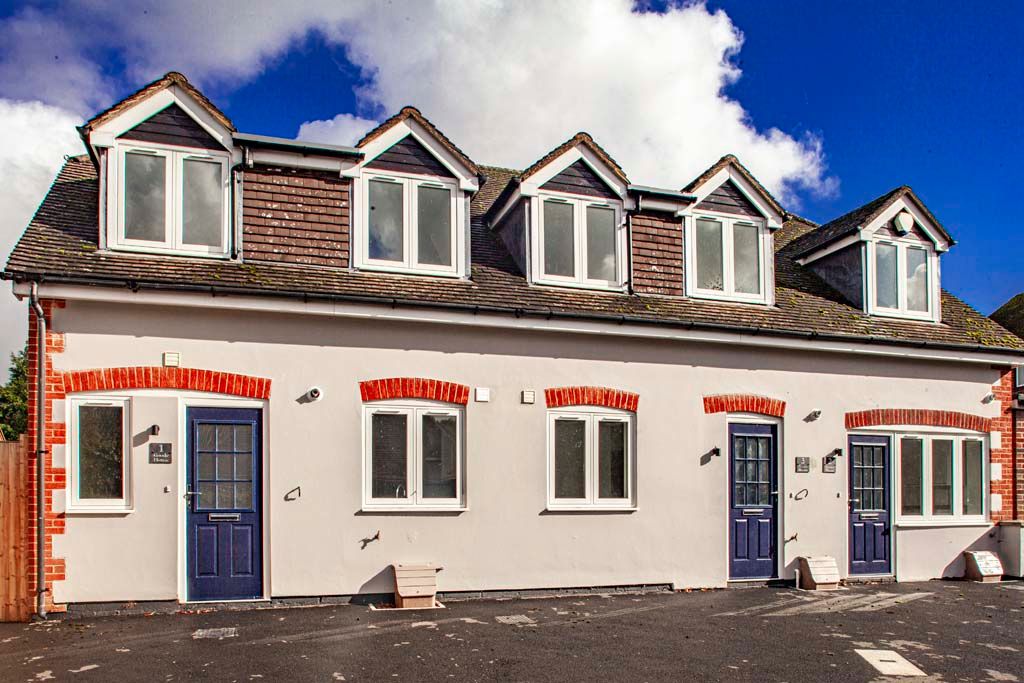 Property photo 1 of 12