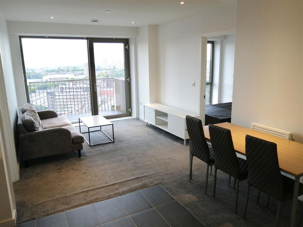 Property photo 2 of 30 Img_20250926_140902.Jpg