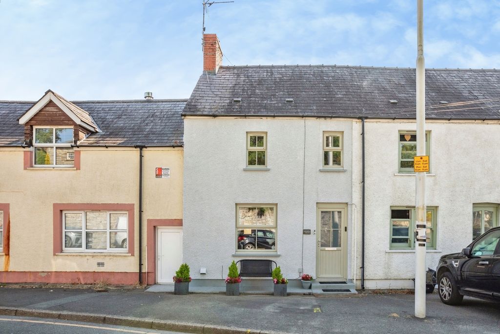 Property photo 1 of 17 Pbox-Img.Jpg