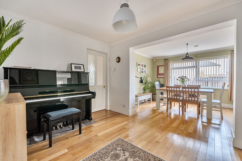 Property photo 3 of 23 1430110-20-69Bd95...