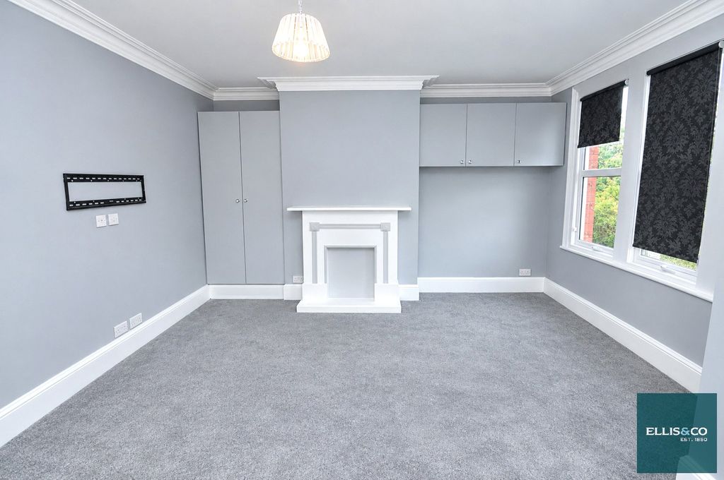 Property photo 1 of 11 Picture No. 15