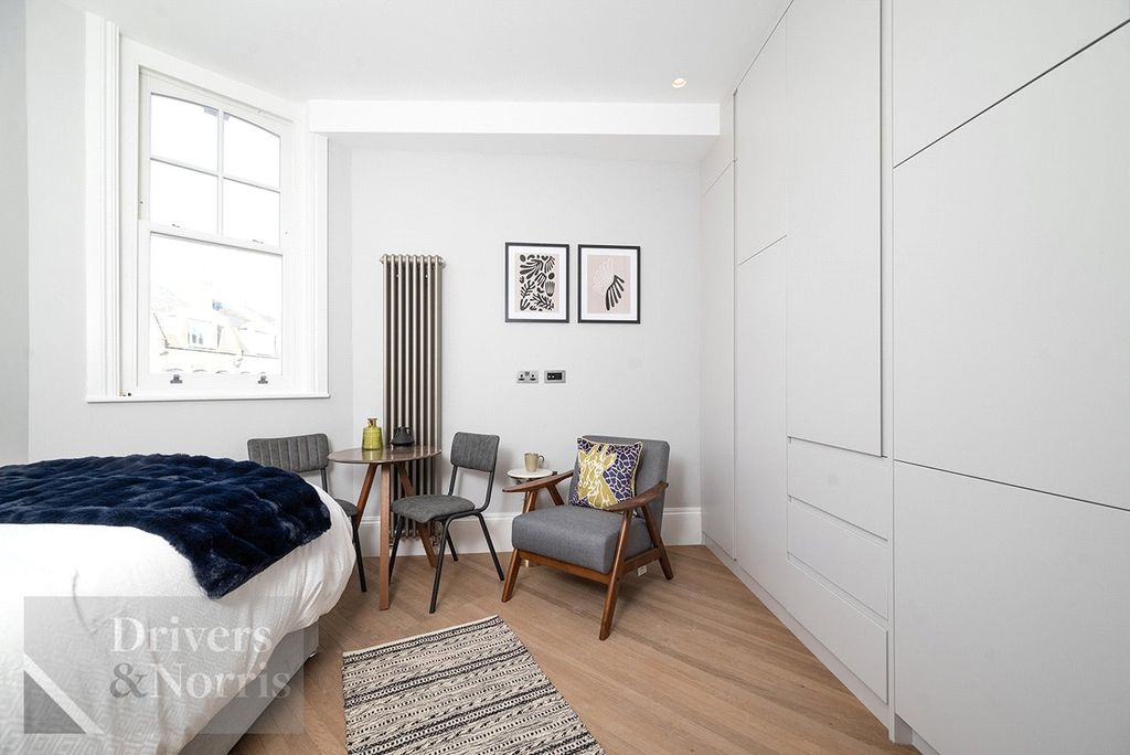 Property photo 1 of 6 Picture No. 13