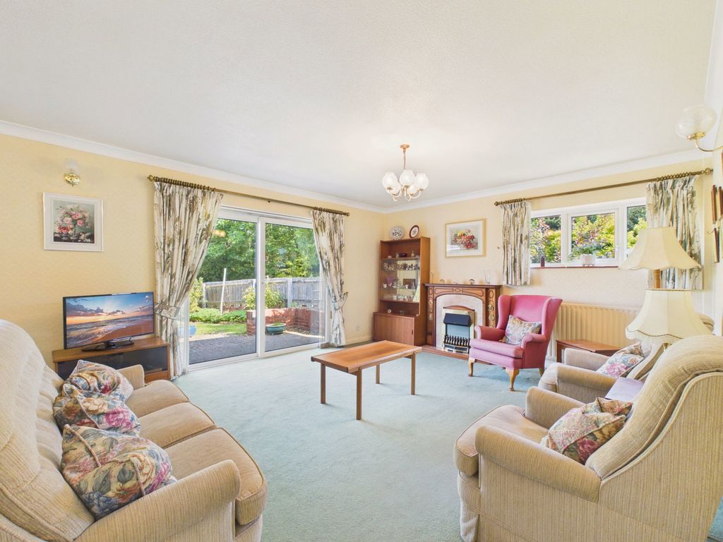 Property photo 3 of 17