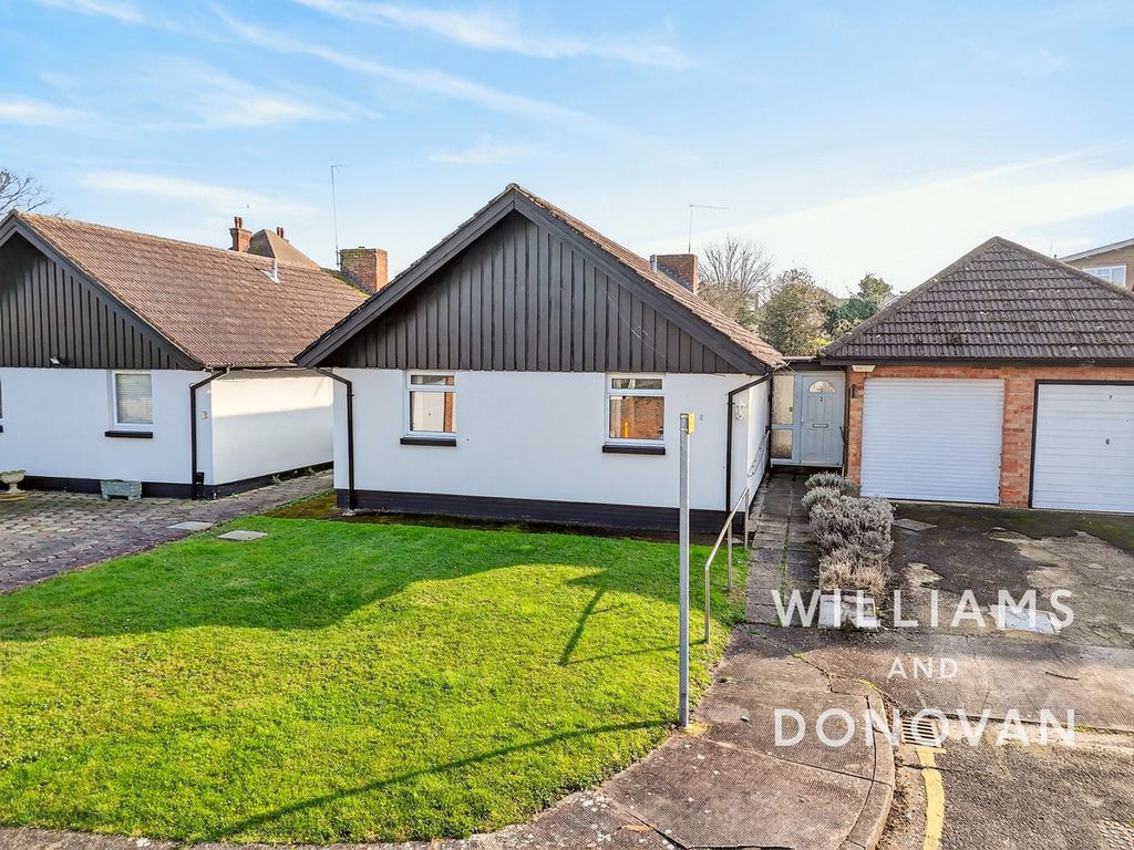 Property photo 1 of 18