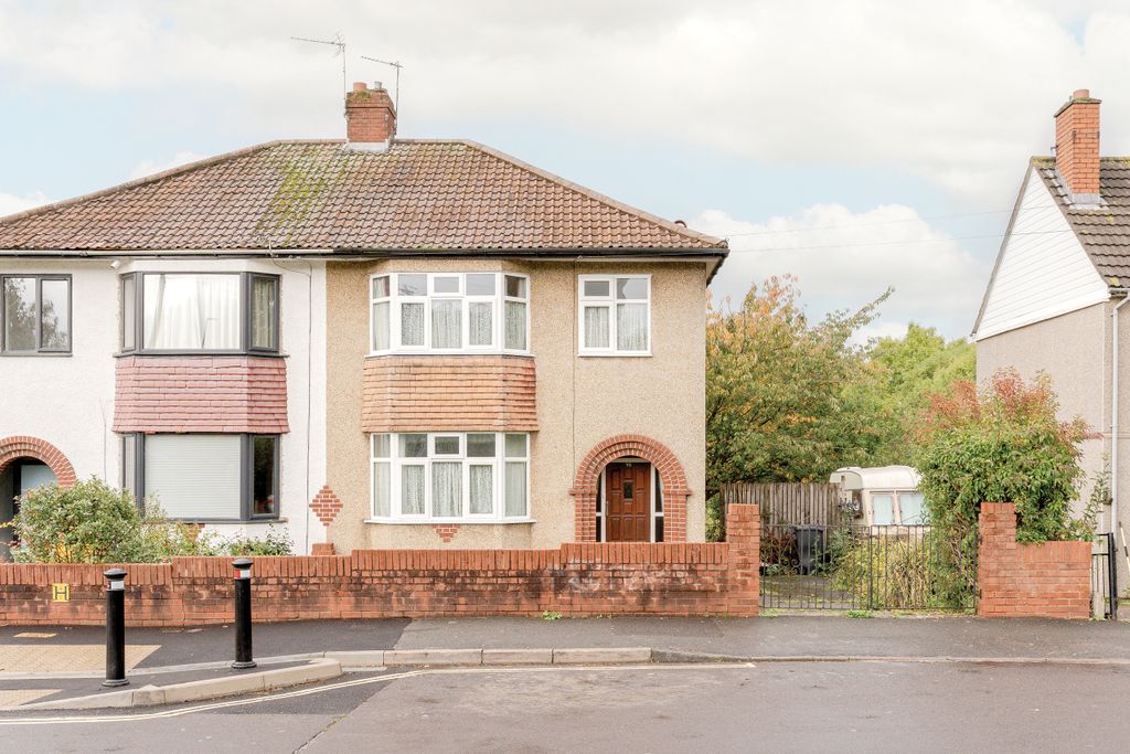 Property photo 2 of 20 Photo 2