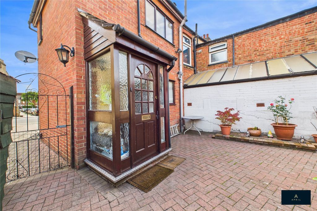 Property photo 1 of 30 Picture No. 39