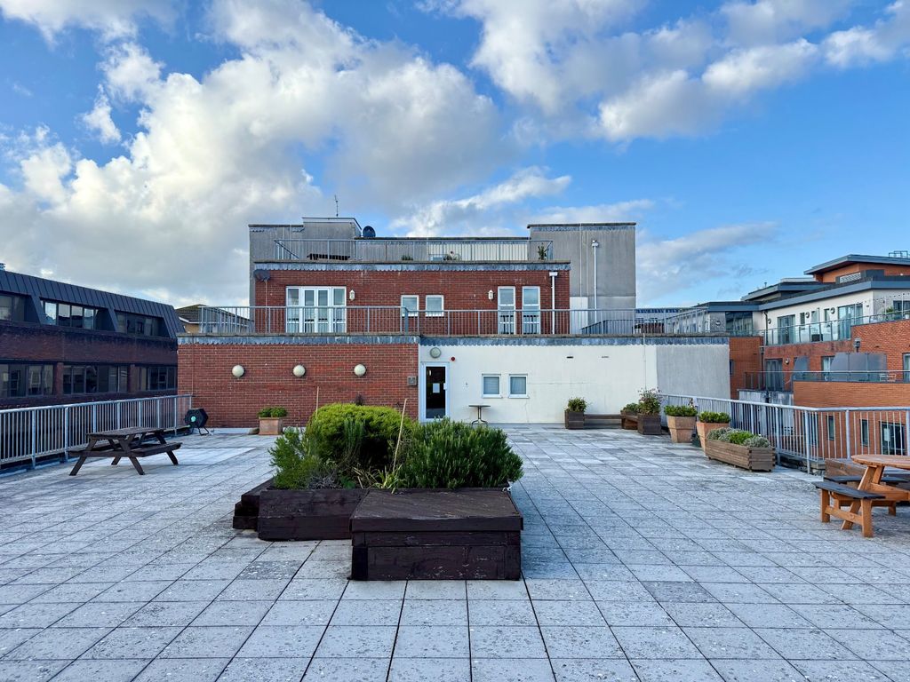 Property photo 3 of 14 Picture No. 01